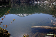 湖面の羊蹄山　撮影地：倶知安町半月湖半自然公園