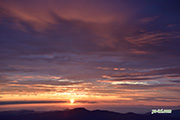 陽の出　撮影地：羊蹄山
